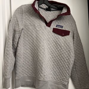Patagonia Women's Organic Cotton Quilt Snap-T size small pullover